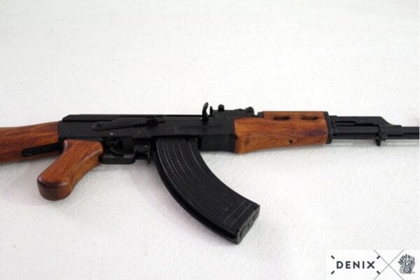 fusil-ak-47-crosse-bois-4