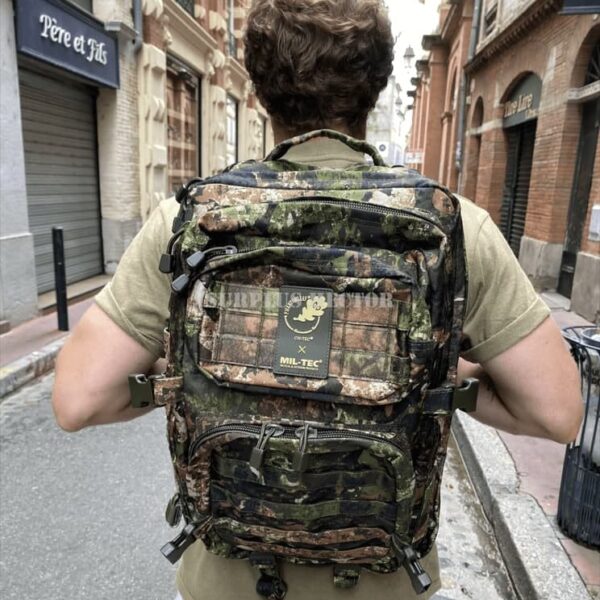 SAC-A-DOS-US-ASSAULT-PACK-CAMO-FEUILLE-DE-CHÊNE-36L