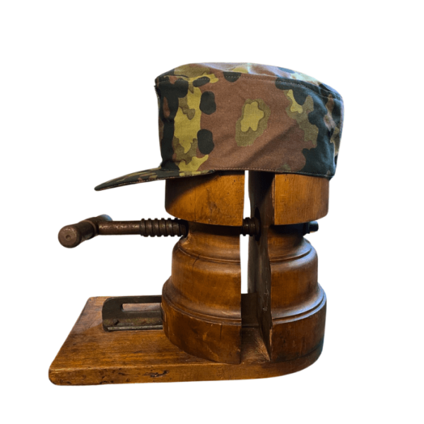 Casquette-Allemande-WWII-German-Elite-Plane-Tree No. 12-av. Insigne