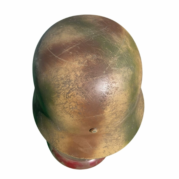 Casque Allemand M40 WH Camo Normandie Vieilli avec marquage 5 Casque Allemand M40 WH Camo Normandie Vieilli avec marquage – Image 5